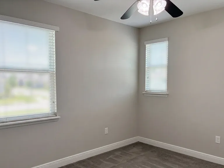 8588 Powder Ridge Trl — Photo 4
