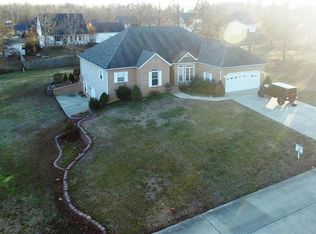 6626 Oak Briar, Poplar Bluff, MO 63901