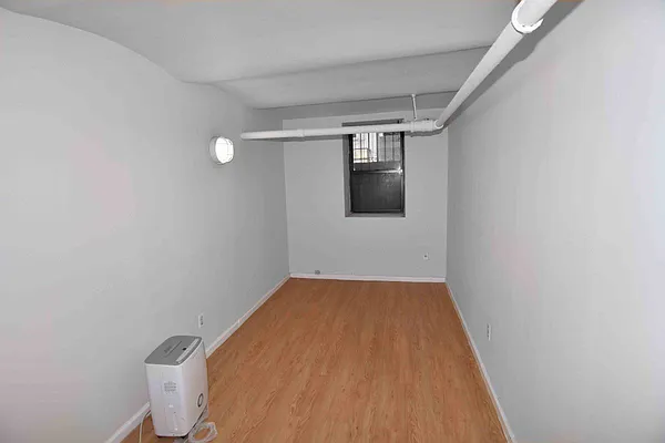 Rented by Bohemia Realty Group | media 42