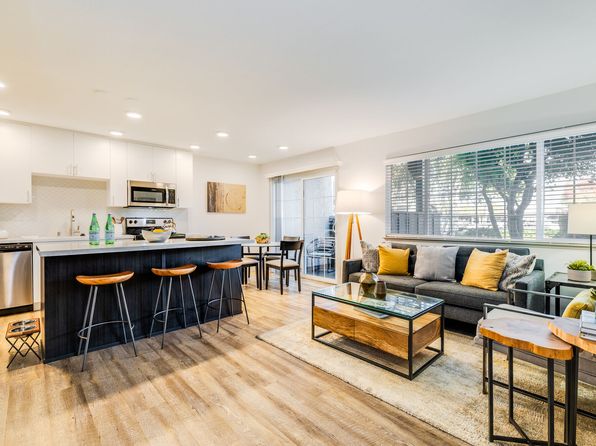 601 Almarida Dr APT A09