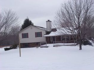 263 Hall Rd, Mercer, PA 16137