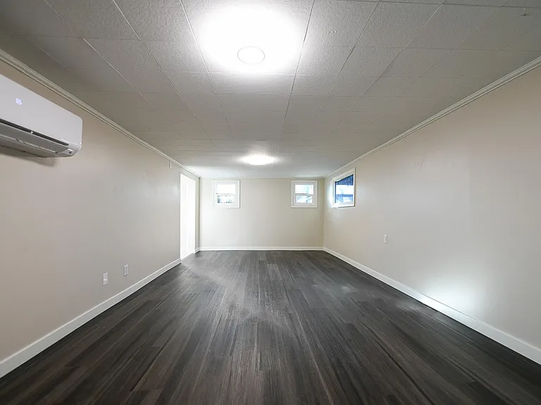 2697 S Highland Dr — Photo 6