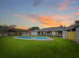 2504 Memorial Dr, Bryan, TX 77802