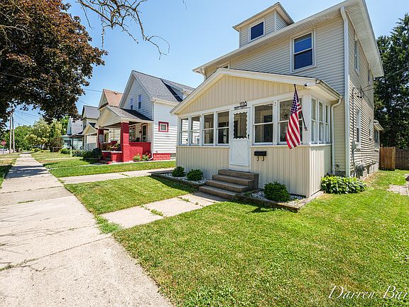 3rd image of 1118 Sibley St NW