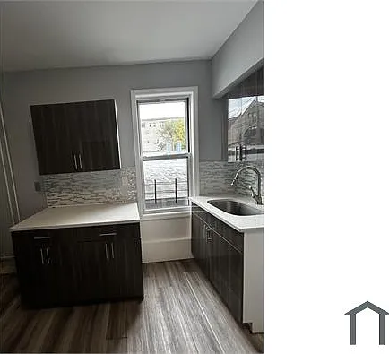 204 Elm St — Photo 10