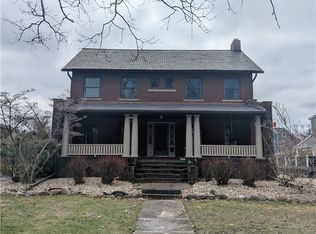 13971 Lake Ave, Lakewood, OH