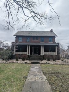 13971 Lake Ave, Lakewood, OH, 44107