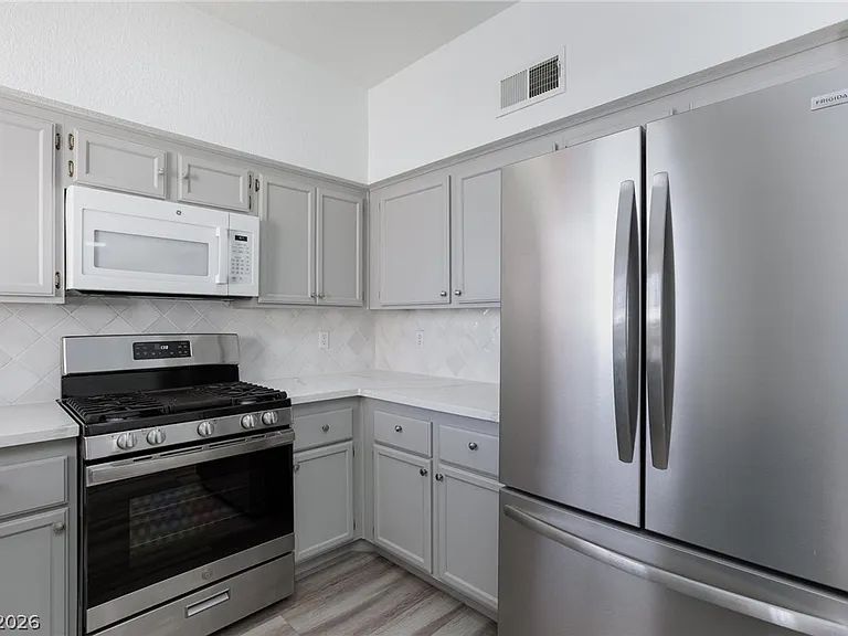 7701 Himalayas Ave #204 — Photo 8