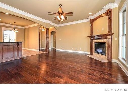 5th image of 421 Antietam Dr