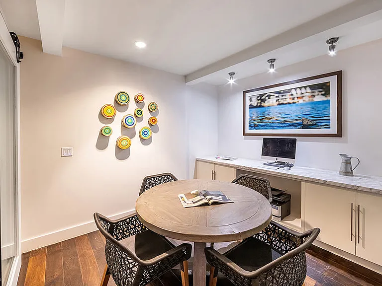 The Cove at Tiburon — Photo 42