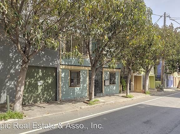 3rd image of 38 Adair St