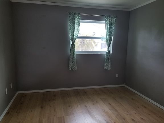 5th image of 3701 50th Ave N