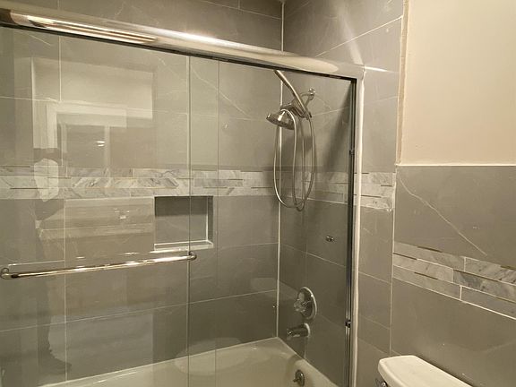 5th image of 326 12th Ave #3