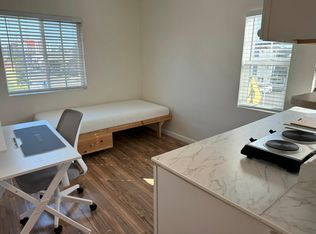 3127 Raymond Ave #4, Los Angeles, CA 90007