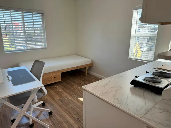 3127 Raymond Ave, Los Angeles, CA