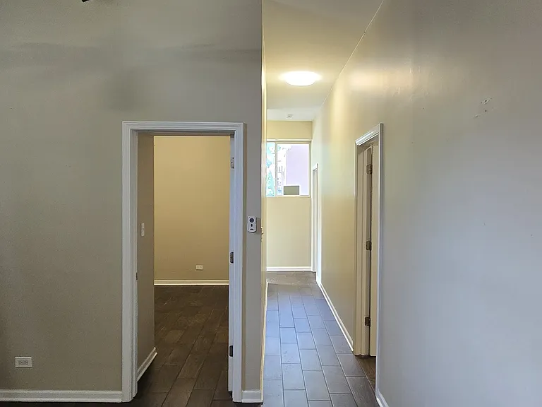 4434 W 28th St #1 — Photo 3