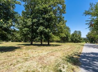 E Crawford St #7, Gentry, AR 72734