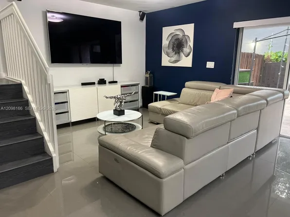 11492 NW 48th Ter, Doral, FL 33178