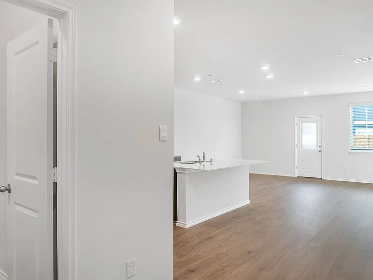 7004 Moonflower Ln — Photo 10