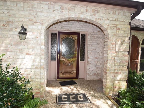 2nd image of 707 Enford Ct