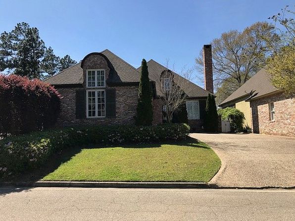 11 Golf Club Rd