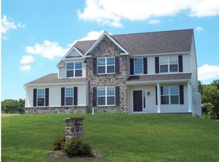 Sleepy Hollow Rd, Pennsburg, PA 18073