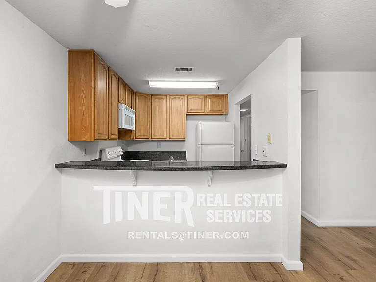 1019 Dornajo Way #108 — Photo 14