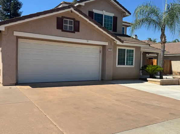 1111 Fremont Ave, Clovis, CA 93612