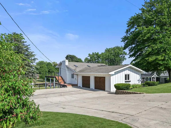 11404 N Biscayne Ln, Cromwell, IN 46732