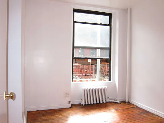 Rented by James Everett Lewis, LREB | media 12