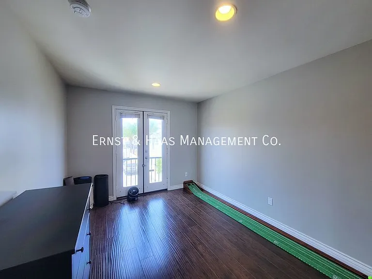 15616 Firmona Ave — Photo 33