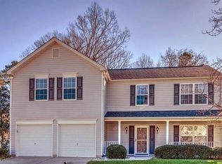 3909 Edgeview Dr, Indian Trail, NC 28079
