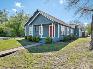 1129 Albert Broadfoot St, Bonham, TX 75418