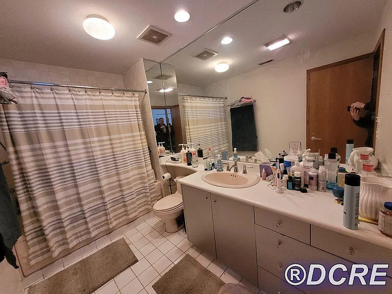 3485 N Clark St #2 — Photo 8