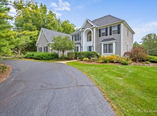 6504 Sands Rd, Crystal Lake, IL 60014