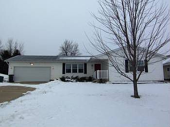 3rd image of 107 Meadow Ln