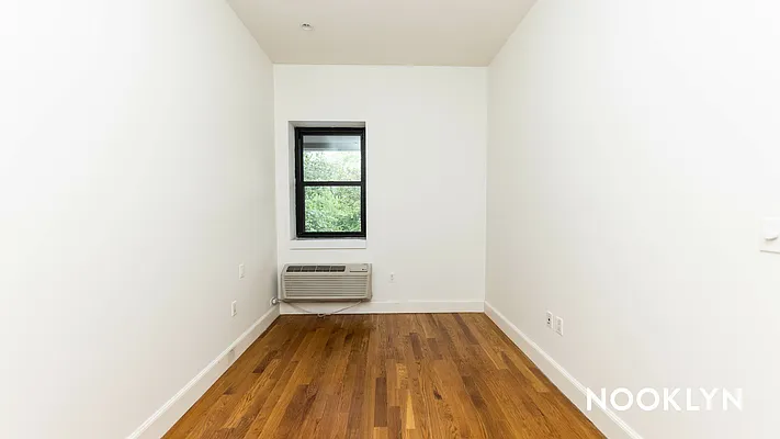 Rented by Nooklyn NYC LLC | media 21