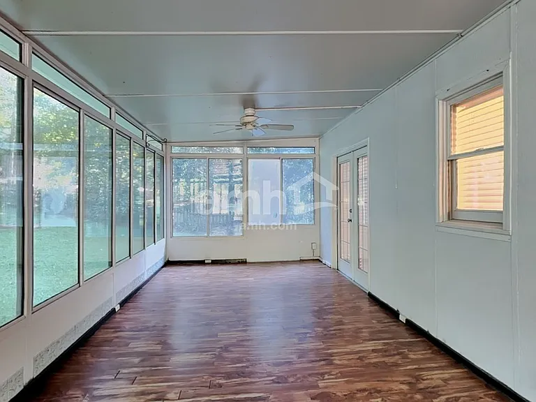 6112 Glenridge Ct — Photo 22