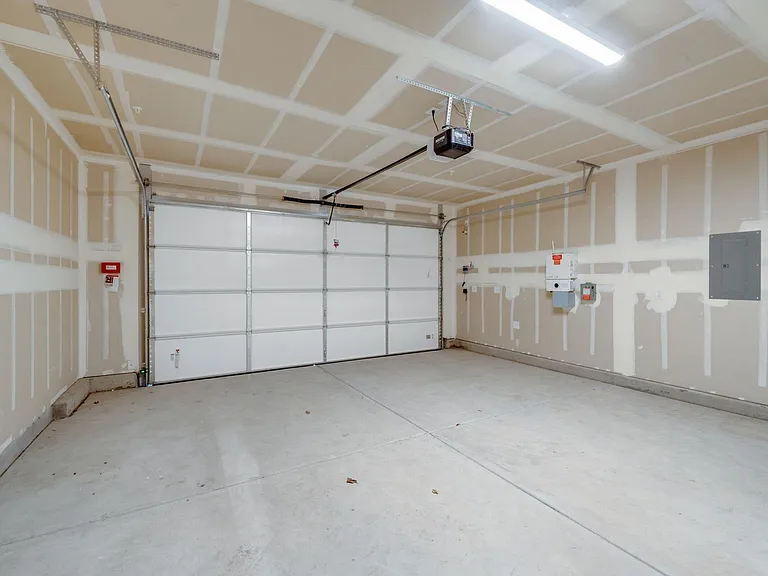 3363 Apollo Ct — Photo 41
