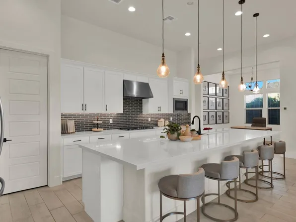 38500 N SCHOOL HOUSE Road #8, Cave Creek, AZ 85331