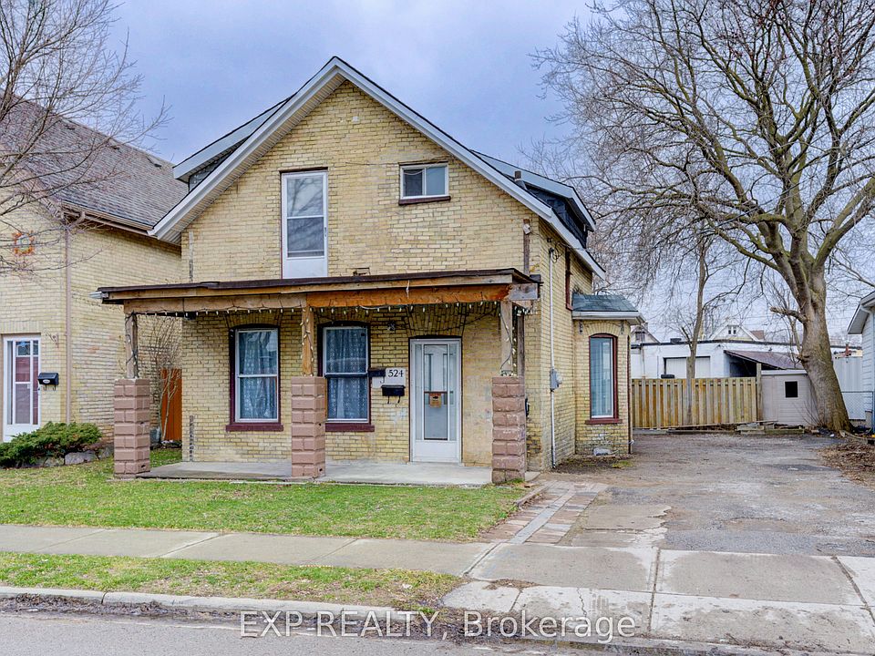 1st image of 524 Simcoe St