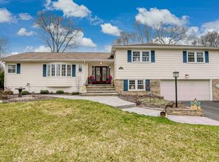 217 Lynnwood Dr, Longmeadow, MA 01106