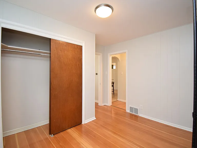 5806 S Highland Dr — Photo 16
