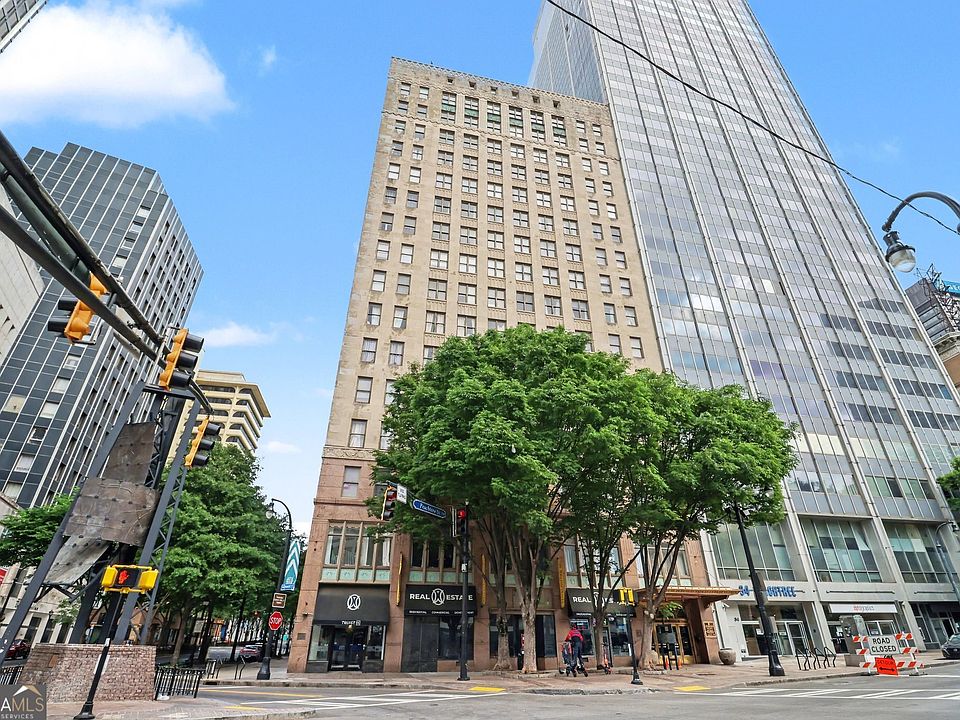 1st image of 32 Peachtree St NW APT 402