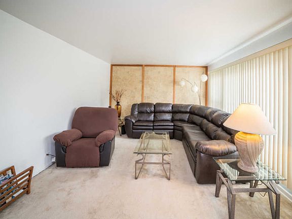 5th image of 1017 E 161st St