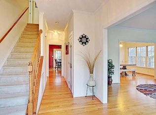 107 Robert Hunt Dr, Carrboro, NC 27510