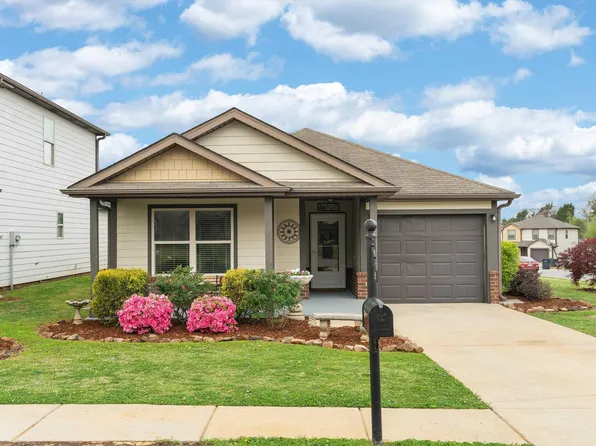 531 Union Station Pl, Calera, AL 35040