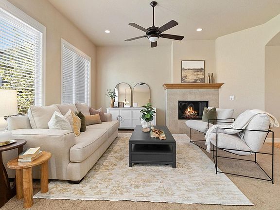5th image of 1020 Nightingale Dr
