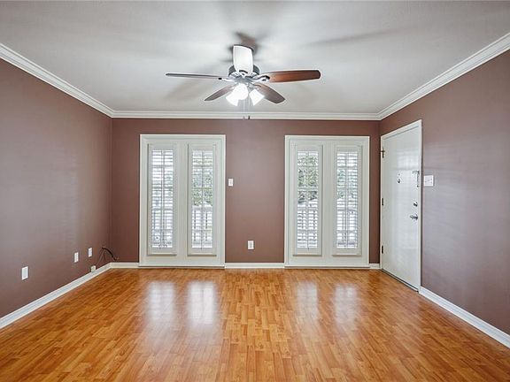 4th image of 4421 Yale St APT D