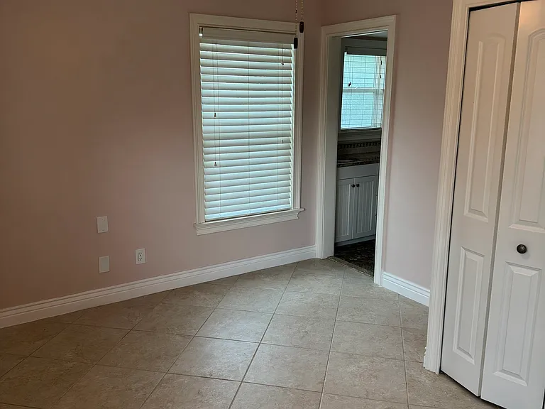 321 S Ocean Dr #1 — Photo 19